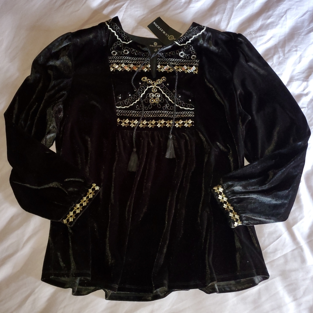 Curations brand XL Gypsy style embroidered velveteen shirt
